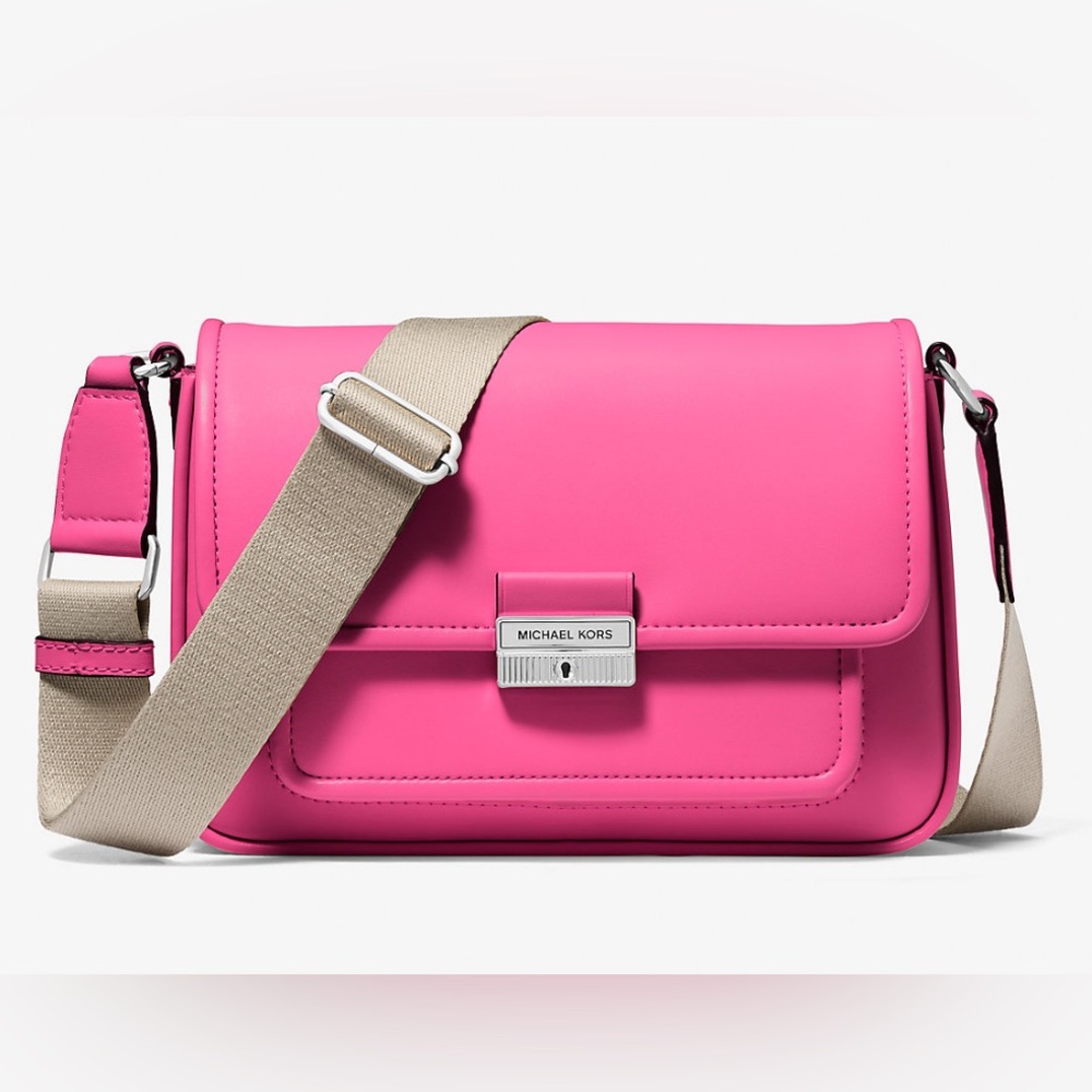 Michael Kors Bradshaw Medium Leather Messenger Bag Dragonfruit Pink NWT - Picture 2 of 13